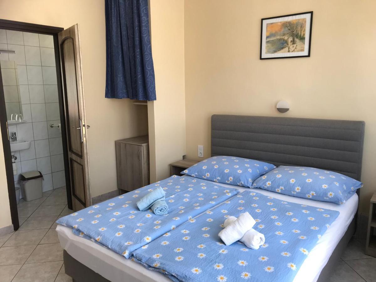 Farkas Vendeghaz Ξενοδοχείο Σόπρον Εξωτερικό φωτογραφία